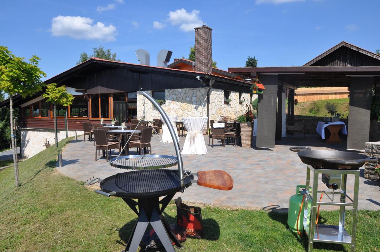 Guesthouse Dolinsek Sevnica Dış mekan fotoğraf